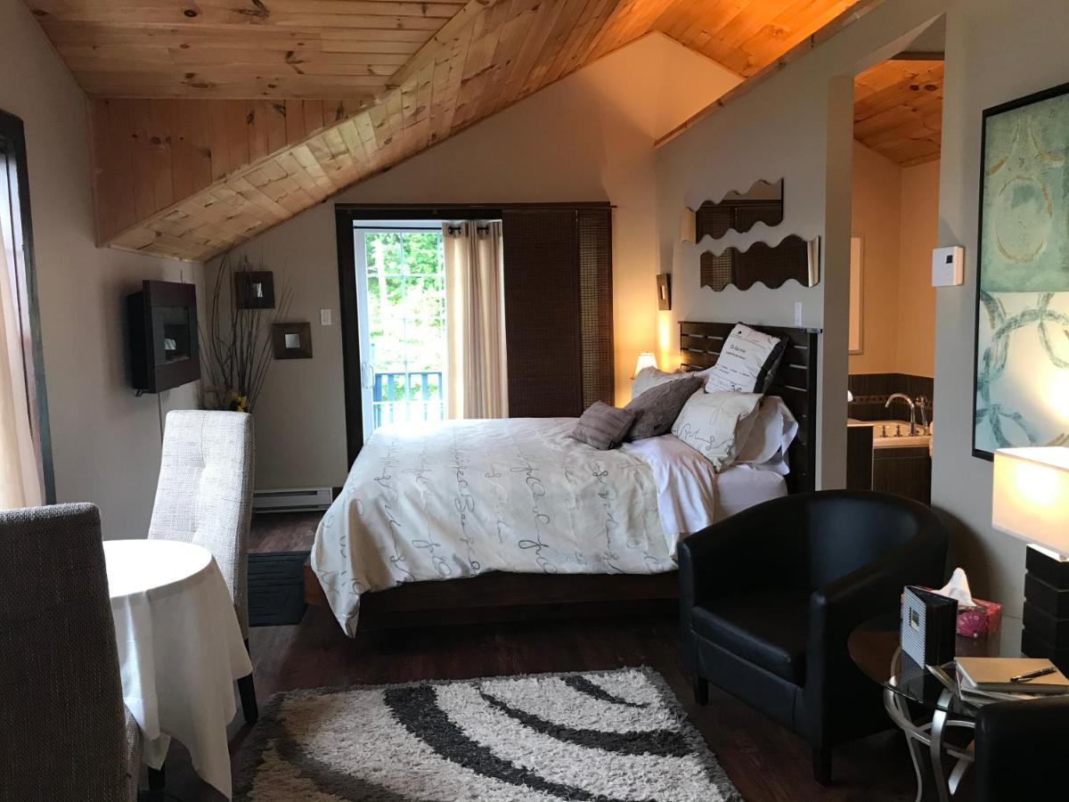 Domaine De La Baie, Les Suites Shawinigan Buitenkant foto
