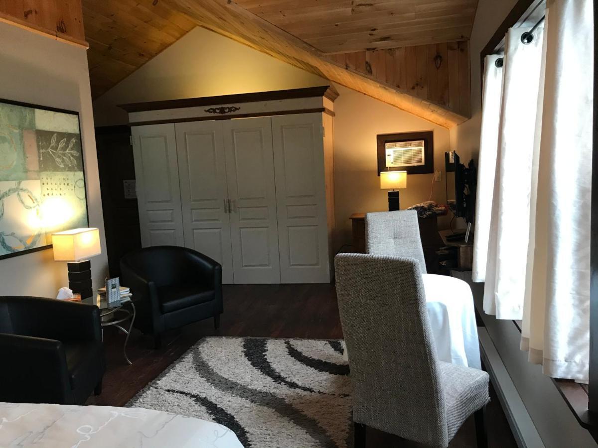 Domaine De La Baie, Les Suites Shawinigan Buitenkant foto