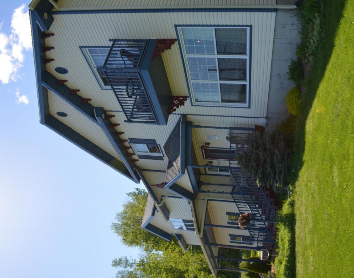 Domaine De La Baie, Les Suites Shawinigan Buitenkant foto
