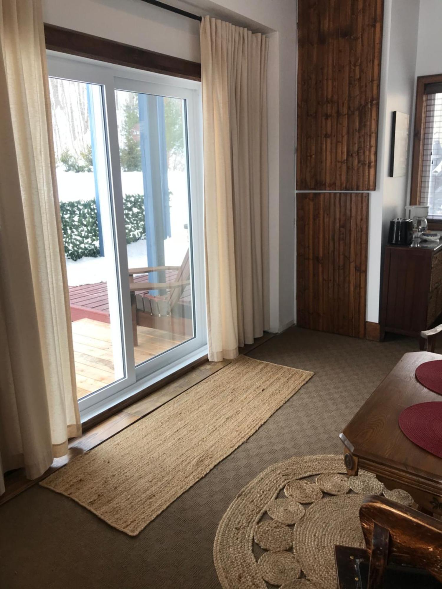 Domaine De La Baie, Les Suites Shawinigan Buitenkant foto