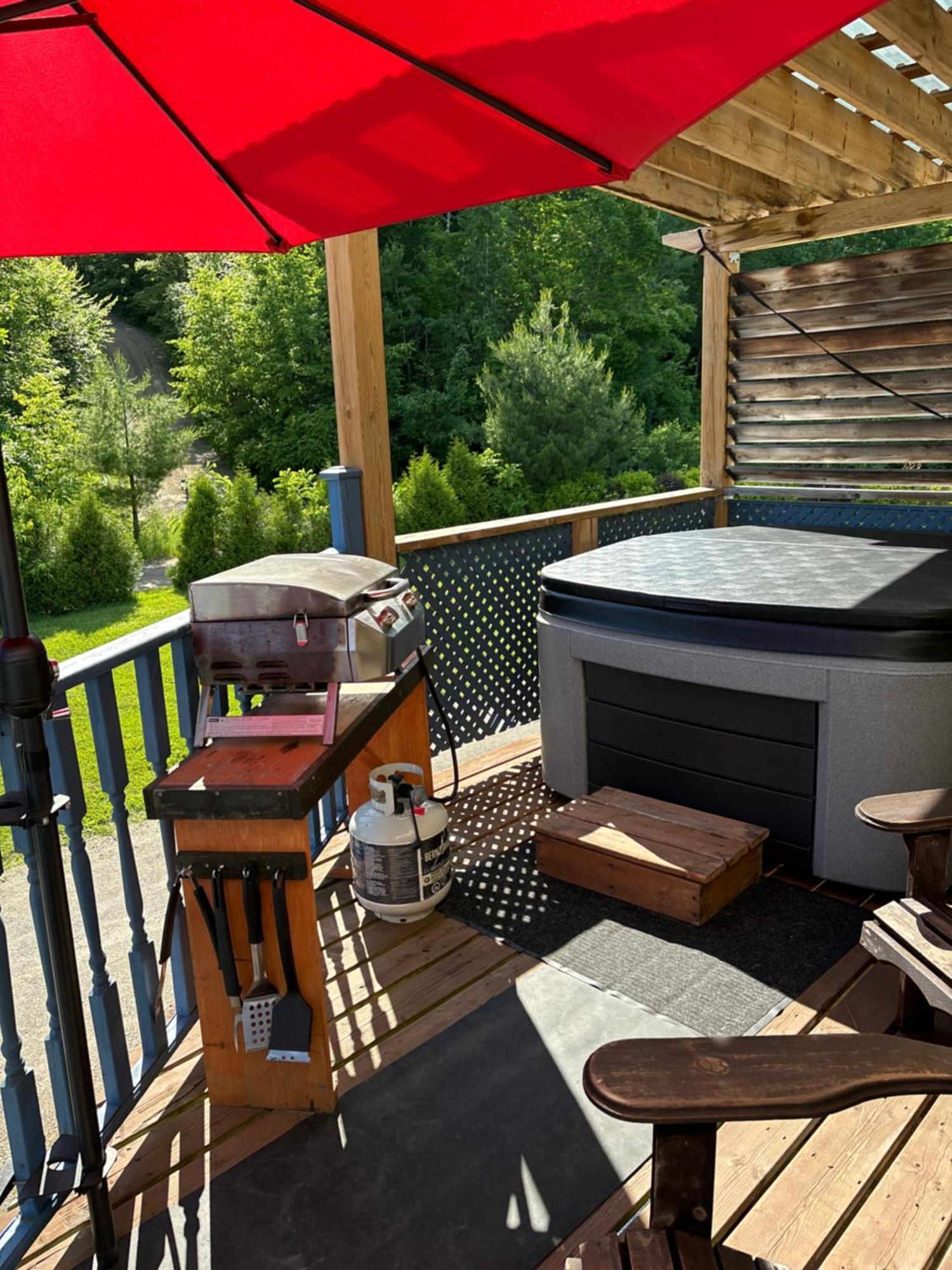Domaine De La Baie, Les Suites Shawinigan Buitenkant foto