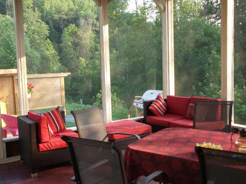 Domaine De La Baie, Les Suites Shawinigan Buitenkant foto