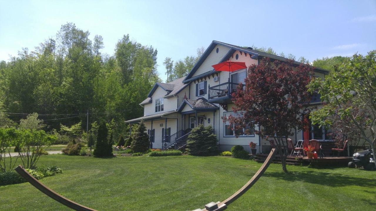 Domaine De La Baie, Les Suites Shawinigan Buitenkant foto